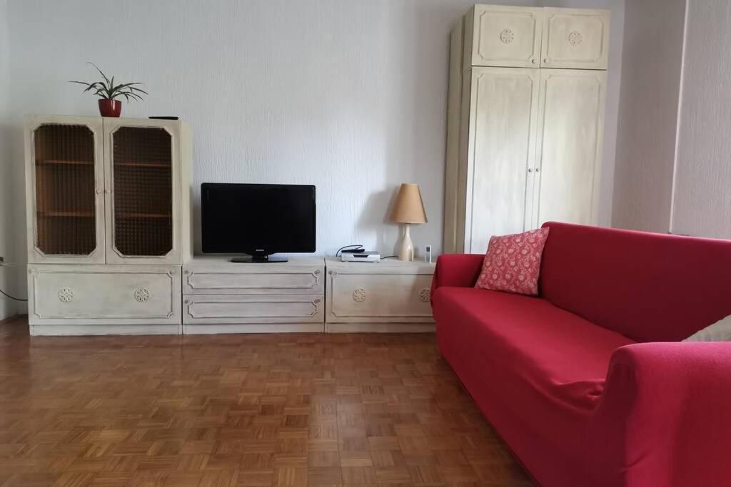 Apartment Sanja Near The Sea, Spacious And Green :) Pula Extérieur photo